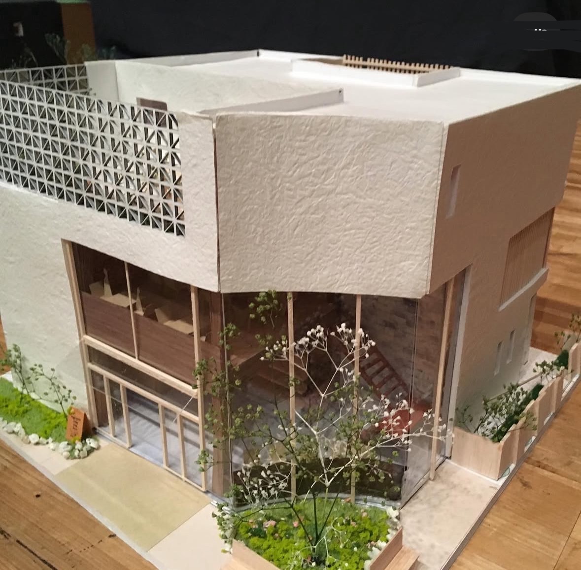 カラー模型（彩色模型）の制作例